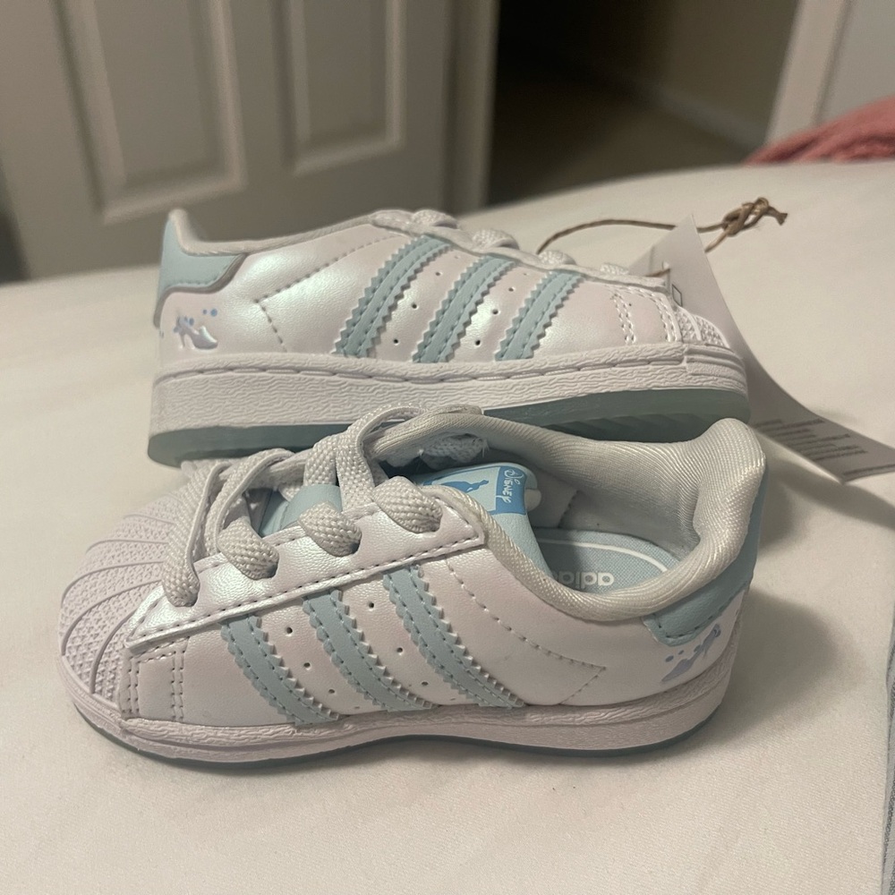 Adidas Superstar El Disney Cinderella White and Blue Sneakers 4K